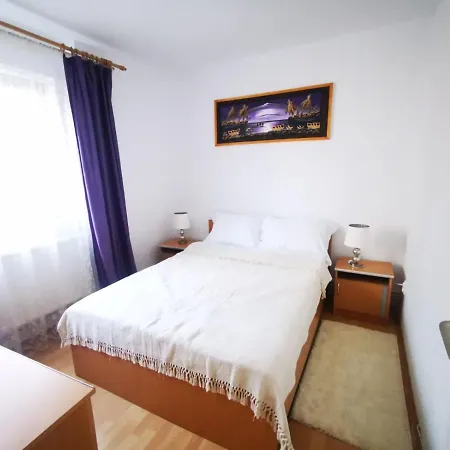 Bright And Cozy Apartment! 아파트