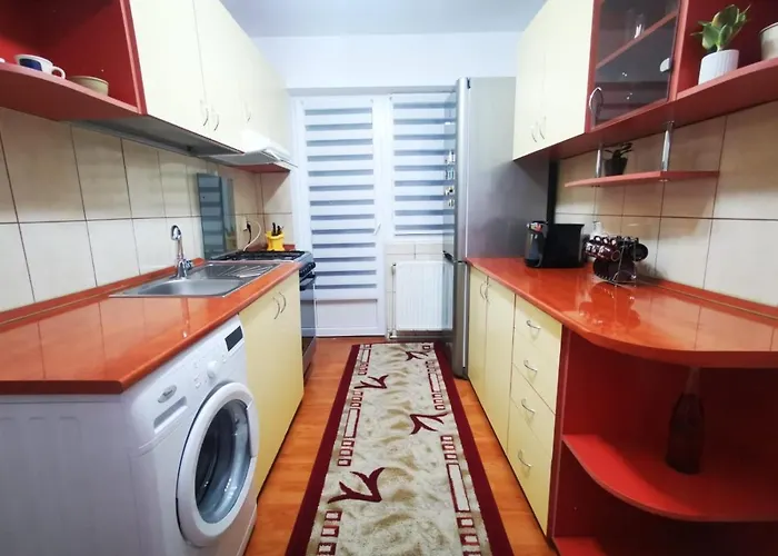 Bright And Cozy Apartment!